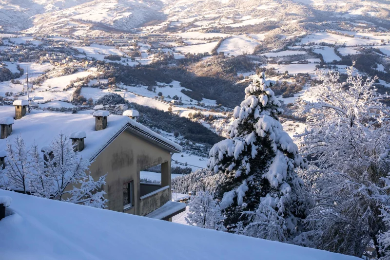 Paesaggio Invernale sulle Colline di San Marino