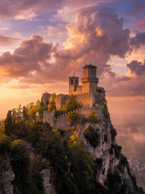 Tramonto sulle Torri di San Marino, Monte Titano