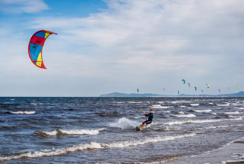 Kitesurf sulla Riviera Romagnola