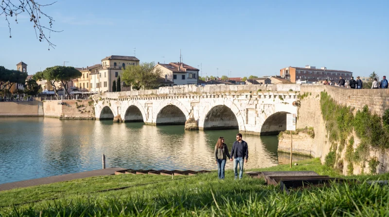 Ponte di Tiberio e Borgo San Giuliano a Rimini