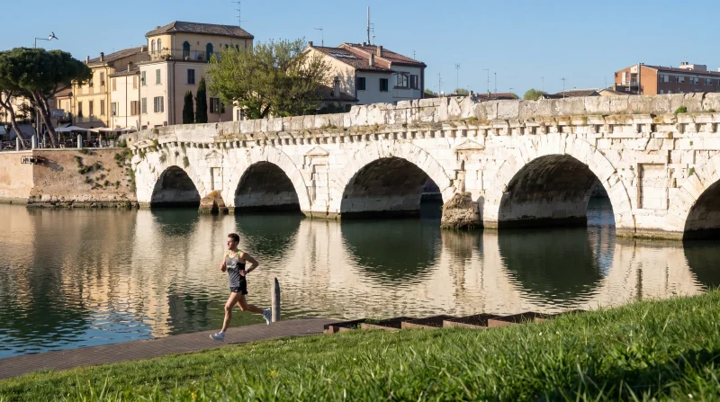 Corsa mattutina al Ponte di Tiberio a Rimini
