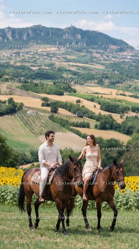 Passeggiata a cavallo nell’entroterra romagnolo con vista su San Marino