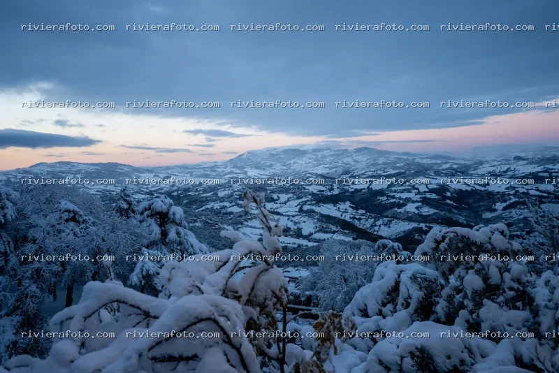 Paesaggio Invernale Nevoso nell’Entroterra Romagnolo