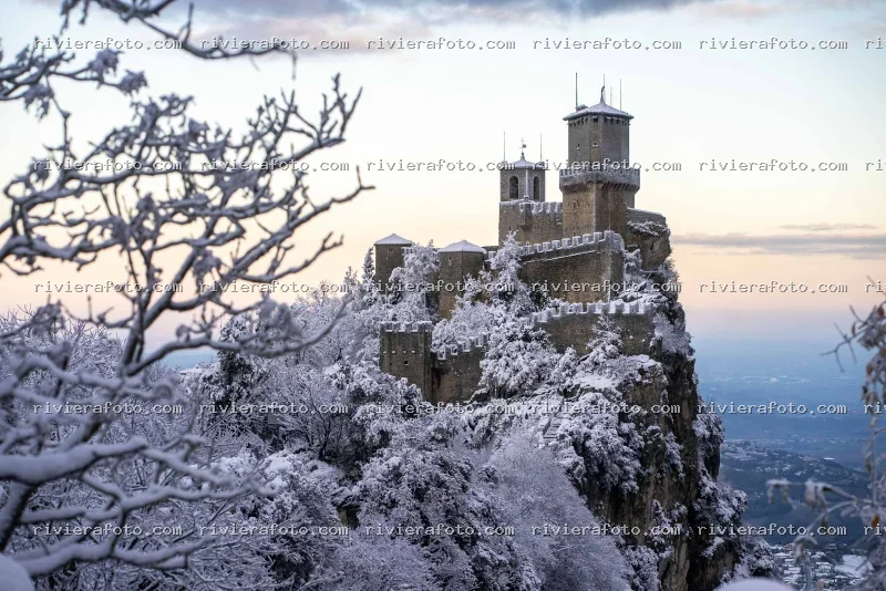 La Torre Guaita di San Marino Sotto la Neve