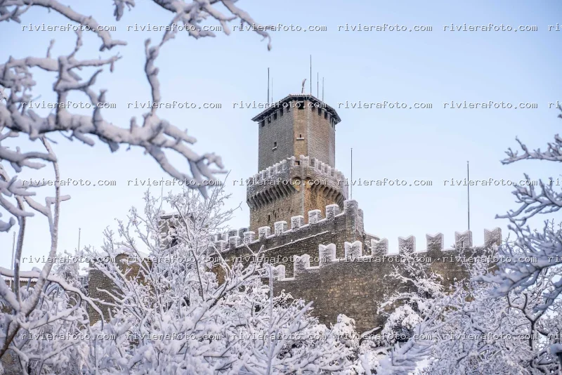 La Seconda Torre di San Marino sotto la neve