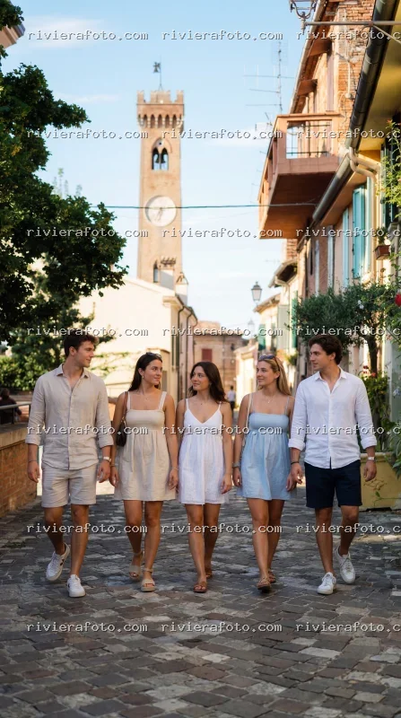 Passeggiata nel centro storico di Santarcangelo di Romagna