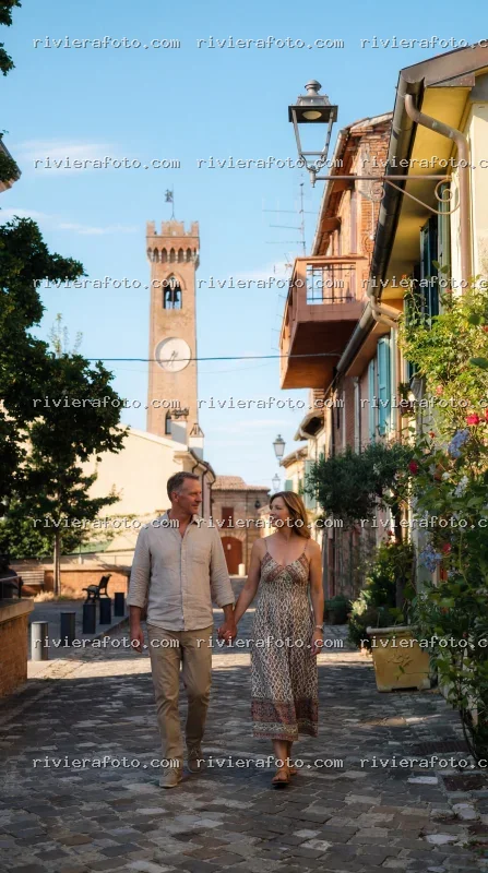 Passeggiata nel borgo storico di Santarcangelo di Romagna, entroterra Riviera Romagnola