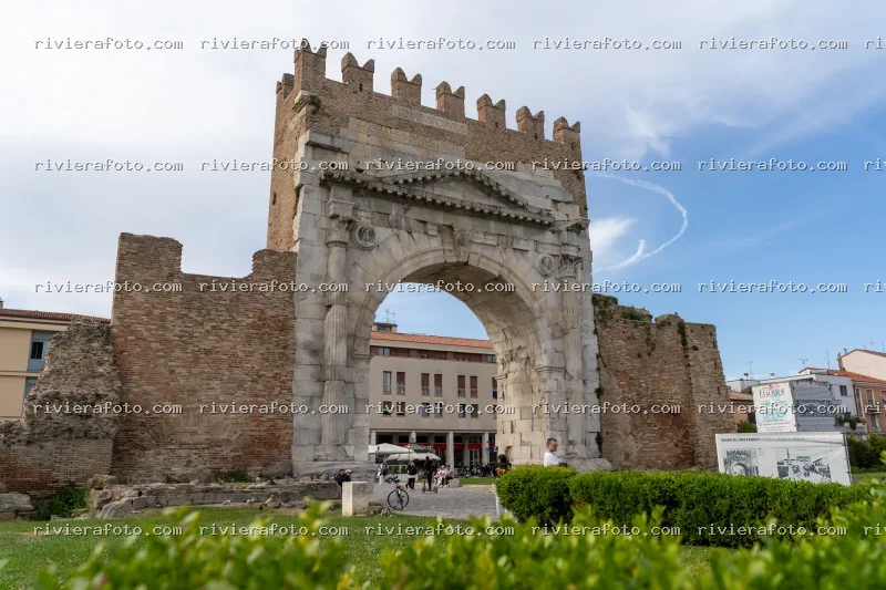 Arco d’Augusto a Rimini, Riviera Romagnola