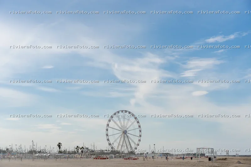 Ruota Panoramica sulla Spiaggia di Rimini