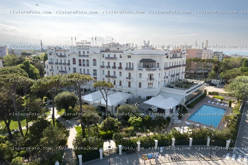 Grand Hotel Rimini: Icona della Riviera Romagnola