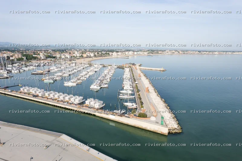 Marina di Rimini: Darsena moderna e lungomare