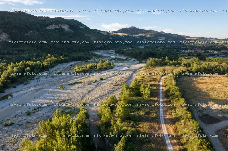 Panoramica aerea della Valmarecchia