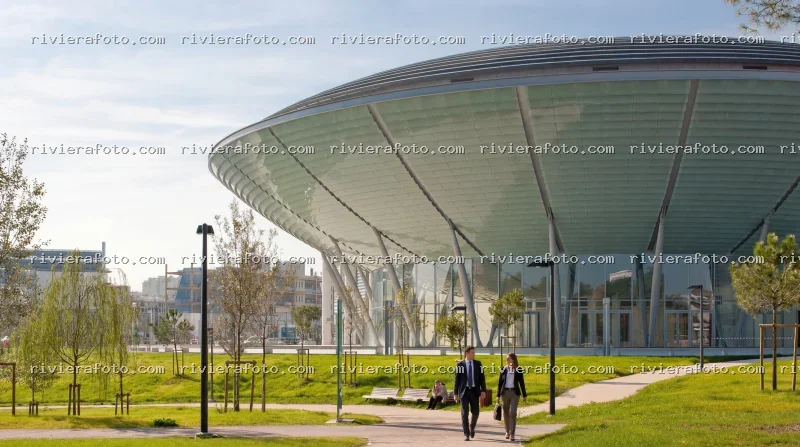 Palacongressi di Rimini: Architettura Moderna e Paesaggio Urbano