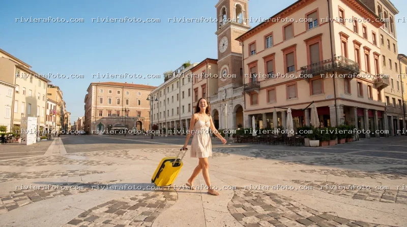 Passeggiata in Piazza Tre Martiri a Rimini