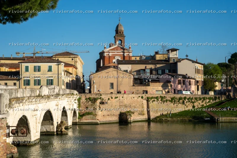 Ponte Tiberio e Borgo San Giuliano a Rimini