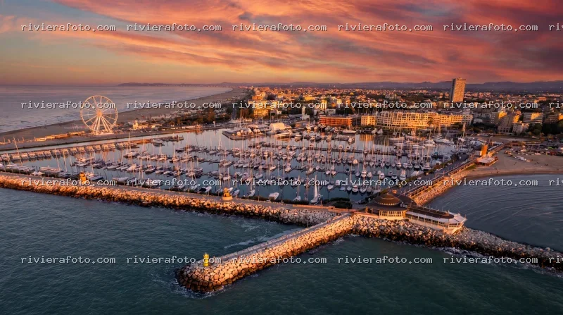 Rimini al Tramonto: Marina, Ruota Panoramica e Litorale
