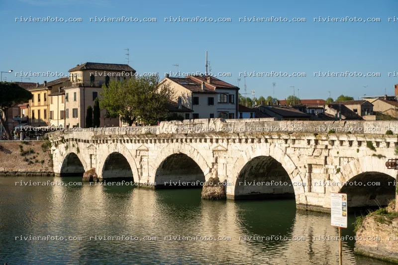 Il Ponte di Tiberio a Rimini, un’icona romana sulla Riviera Romagnola