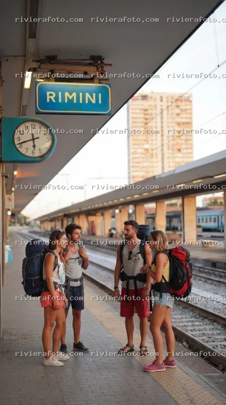 Viaggiatori alla Stazione di Rimini