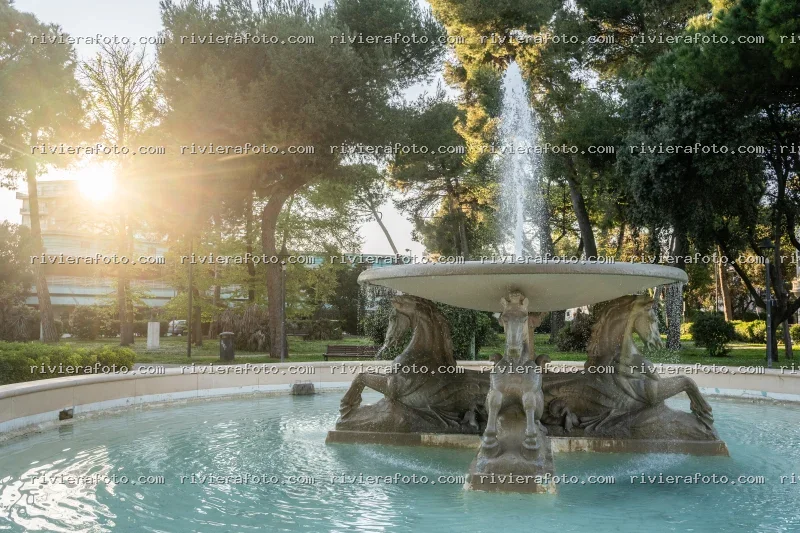 Fontana dei Quattro Cavalli nel Parco Federico Fellini a Rimini