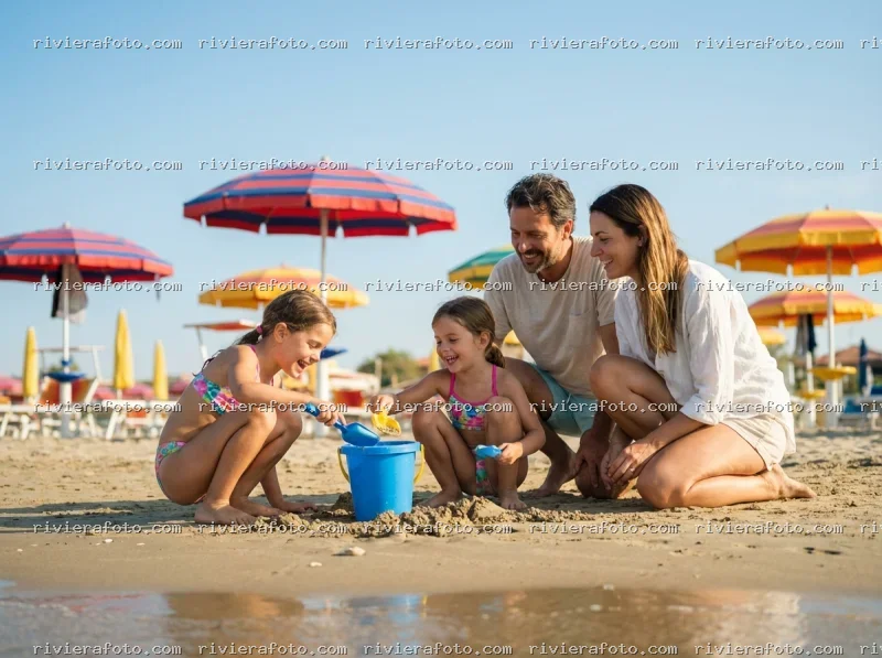 Famiglia in vacanza sulla spiaggia di Rimini nella Riviera Romagnola