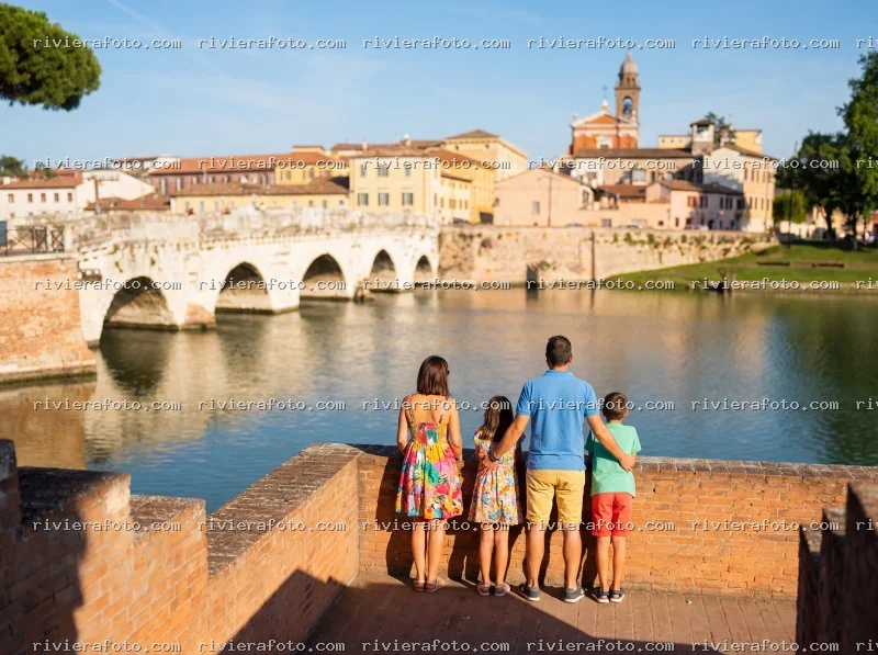 Famiglia al Ponte di Tiberio, Rimini