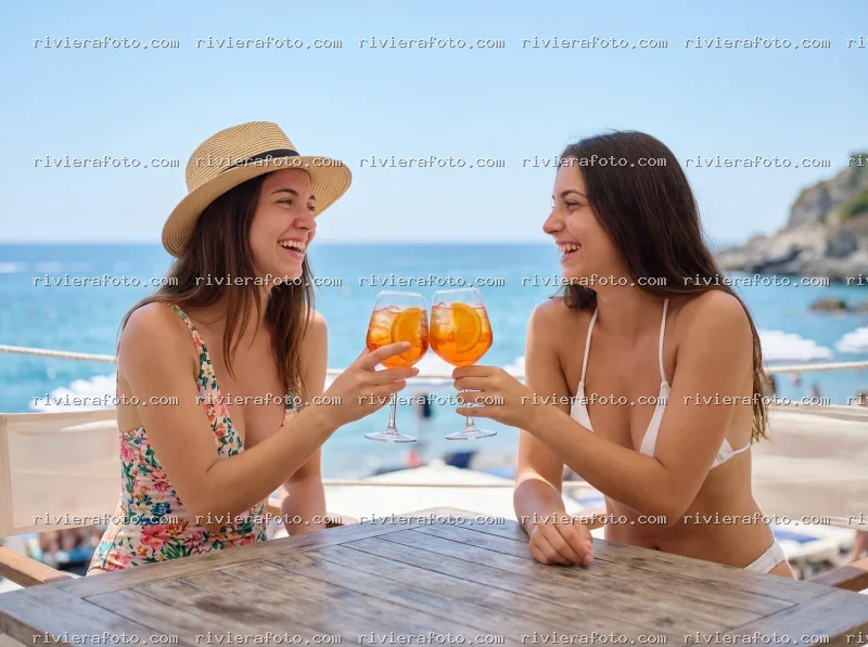 Aperitivo in spiaggia sulla Riviera Romagnola a Rimini