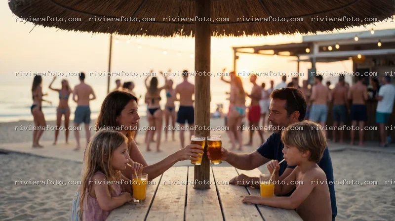 Atmosfera serale in una spiaggia della Riviera Romagnola