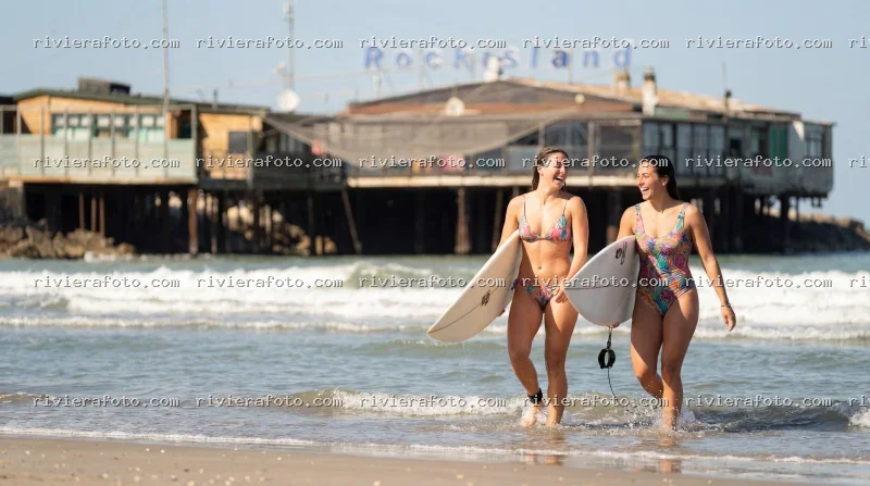 Surfiste al Rockisland di Rimini